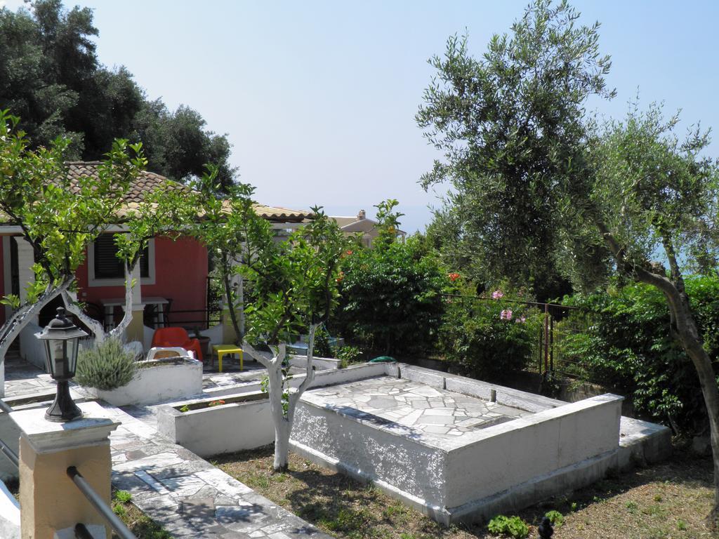 Akis Apartments Kontogialos-Pelekas Exterior photo
